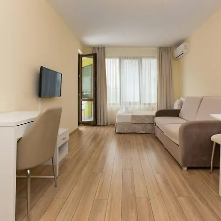 Helios Luxury Appart hôtel 2*