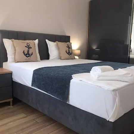 Helios Luxury Πριμόρσκο