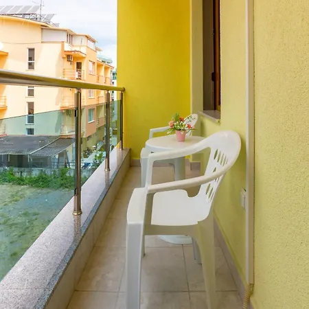 Helios Luxury Апарт-отель 3*