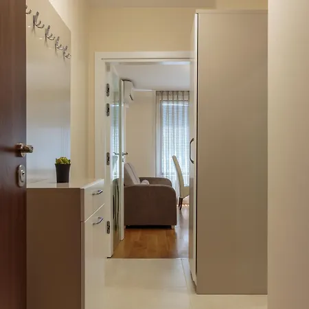 Helios Luxury Πριμόρσκο