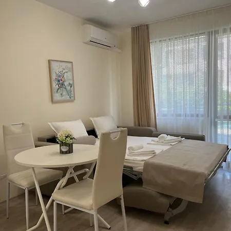 Helios Luxury Πριμόρσκο