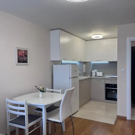 Helios Luxury Πριμόρσκο