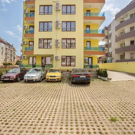 Helios Luxury 公寓式酒店 3*