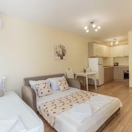 公寓式酒店 Helios Luxury 普里莫尔斯科