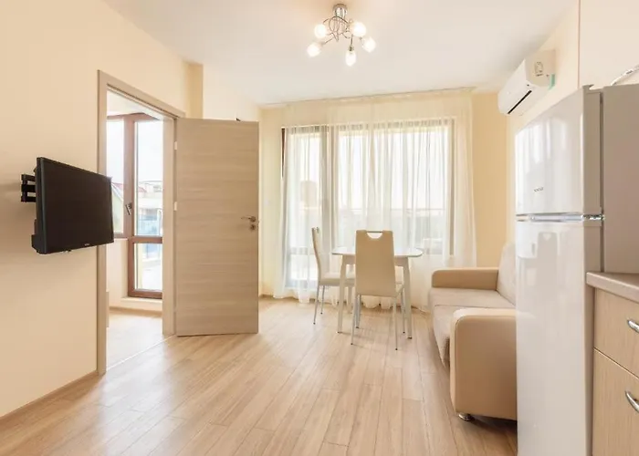 Helios Luxury Aparthotel