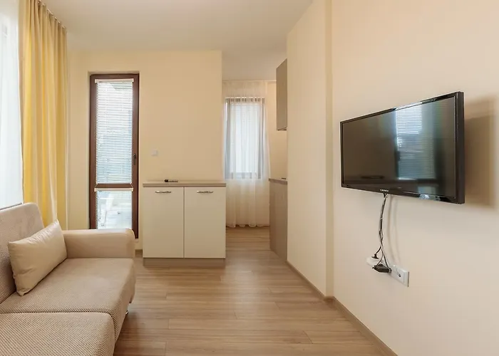 Helios Luxury Aparthotel